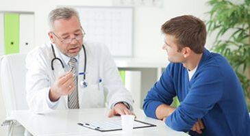 patient consulting with a specialist
